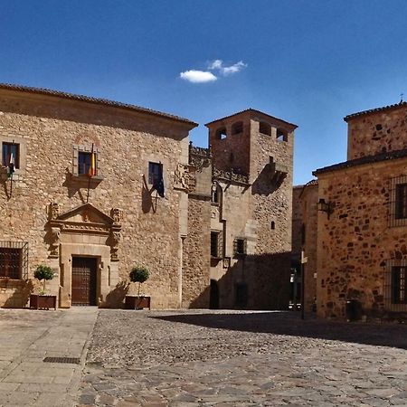 Adama Apartamento Turístico Cáceres Exterior foto