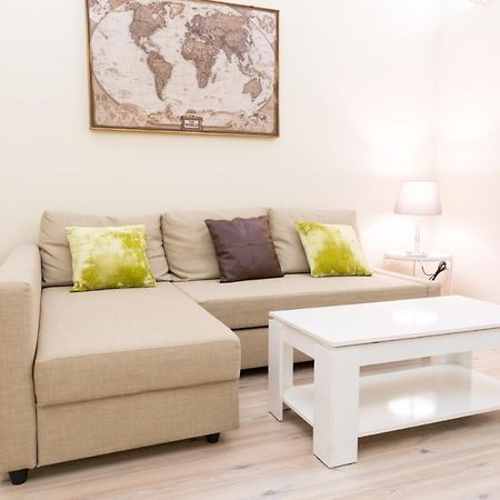 Adama Apartamento Turístico Cáceres Quarto foto