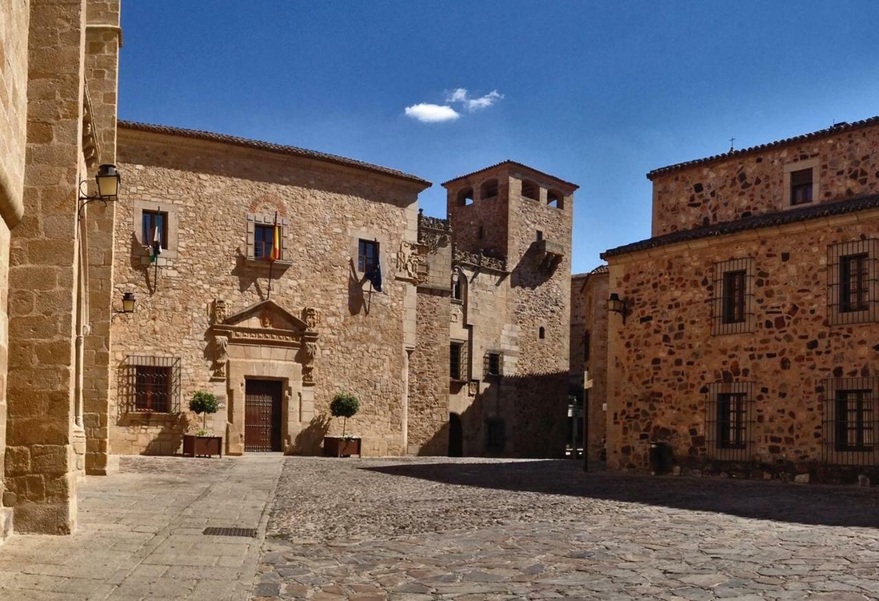 Adama Apartamento Turístico Cáceres Exterior foto