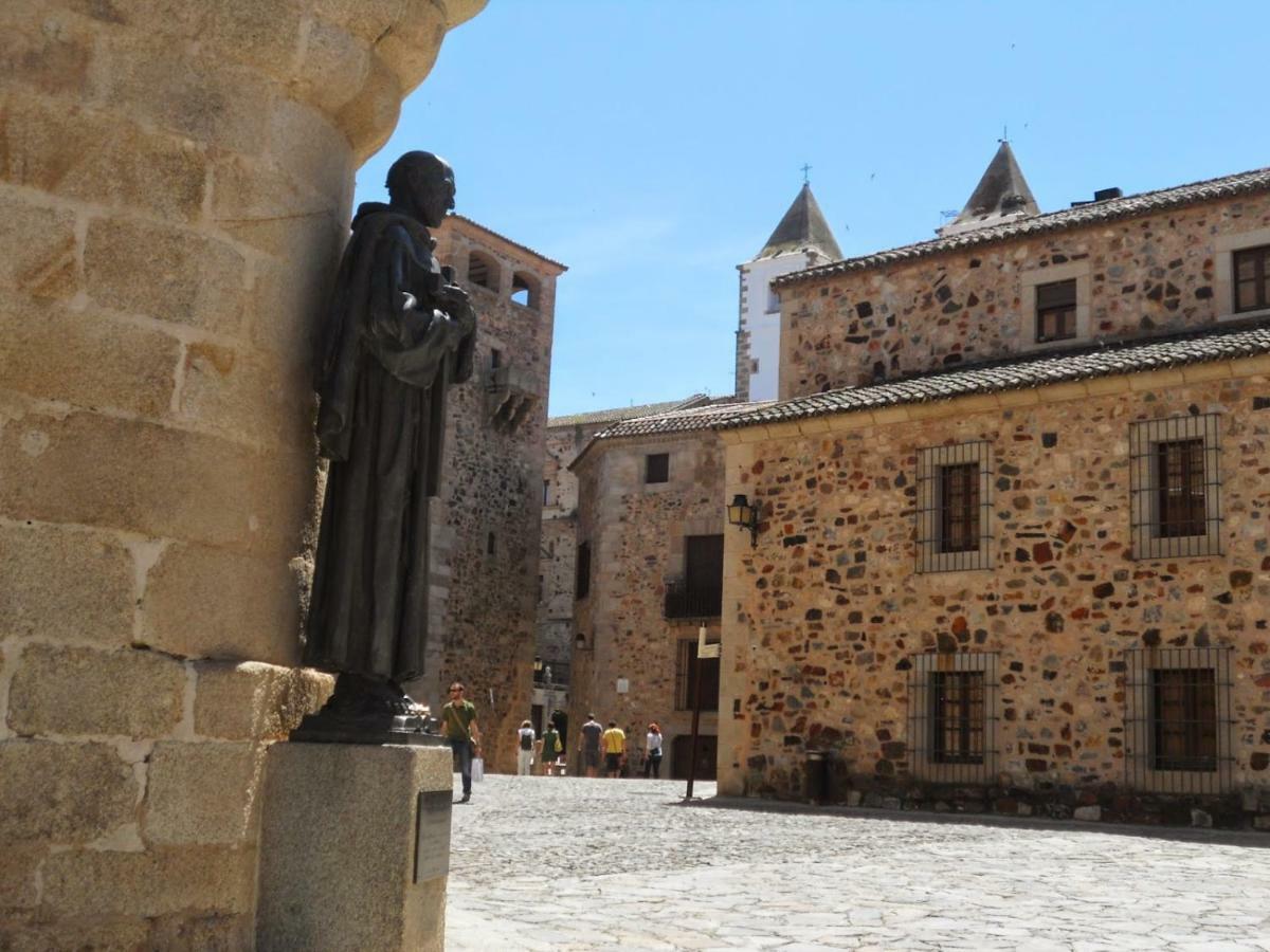 Adama Apartamento Turístico Cáceres Exterior foto