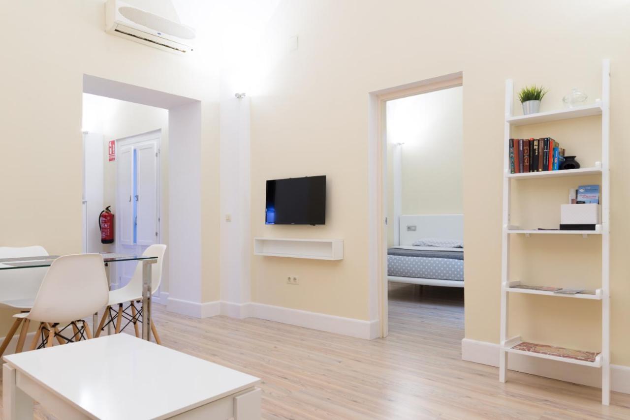 Adama Apartamento Turístico Cáceres Quarto foto